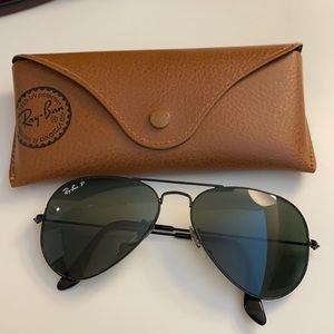 Ray ban aviators polarized